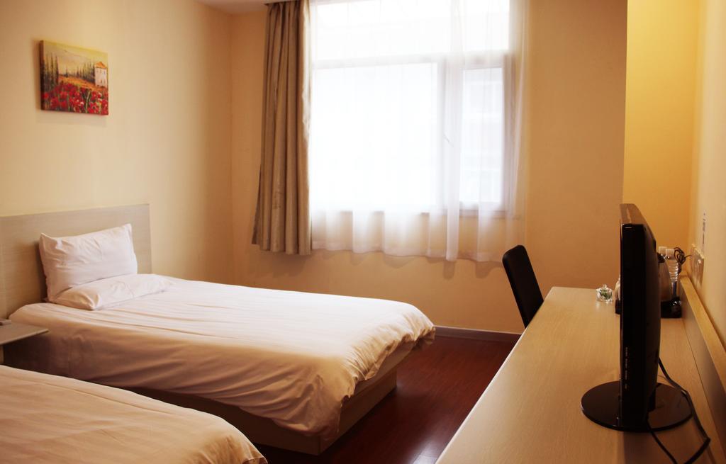 Hanting Express Jinzhou Luoyang Road Central Avenue Habitación foto