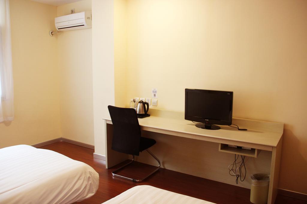Hanting Express Jinzhou Luoyang Road Central Avenue Habitación foto